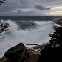 Nevrijeme u Ninu, jako jugo u Dubrovniku