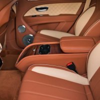 Bentley Bentayga S Magnolia