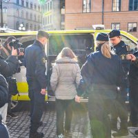 Greta Thunberg ispred švedskog parlamenta