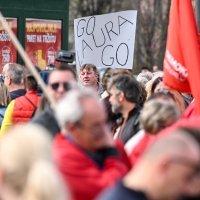 Prosvjedni skup - Dosta je!