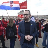 Prosvjed 'Dosta je' u Zagrebu