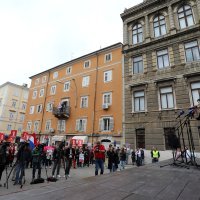 Prosvjed Dosta je! u Rijeci