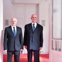 Ljubo Ćesic Rojs, Hrvatsko bilo predali kandidature DIP-u