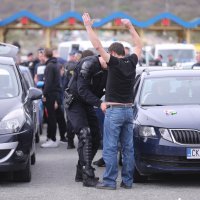 Okupljanje navijača u Dugopolju i dolazak u Split