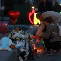 Bor: Građani pale svijeće za ubijenu djevojčicu Danku