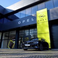 Opel novi koncept autosalona