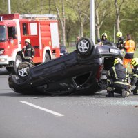Auto se okrenuo na krov u Novom Zagrebu