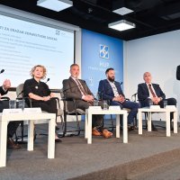 Damir Biloglav, Ivana Kekin, Ivan Bekavac, Mišo Krstičević, Tomislav Dulibić i Hrvoje Stojić