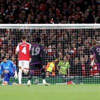 1/4 finale Lige prvaka, Arsenal - Bayern