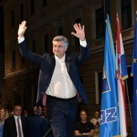 Andrej Plenković na skupu HDZ-a u Slavonskom Brodu