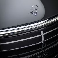 Mercedes-Benz EQS limuzina 2024.