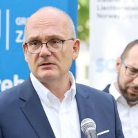 Tomislav Tomašević i solarna elektrana