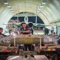 Naoružavanje F-15 pred misiju