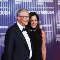 Bill Gates, Paula Hurd