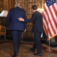 Mike Johnson i Donald Trump