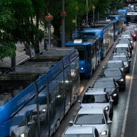 Velika prometna gužva i zastoj tramvaja u Savskoj ulici