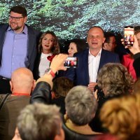 Peđa Grbin obratio se okupljenima u stožeru Rijeke pravde