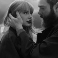 Spot Taylor Swift 'Fortnight'