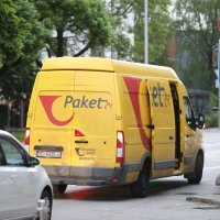 Opljačkana pošta u Avenue Mallu