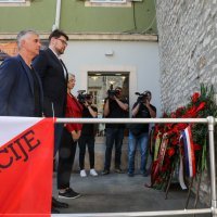 Polaganje vijenaca u Puli