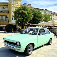 Starodobni automobili u Crikvenici