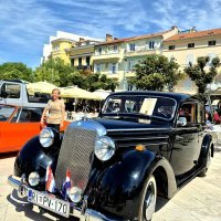 Starodobni automobili u Crikvenici