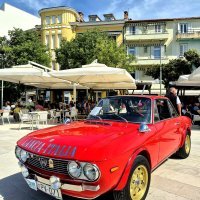 Starodobni automobili u Crikvenici