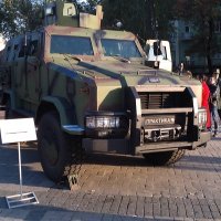 Kozak na izložbi vojne tehnike nazova Moć nepobijeđenih