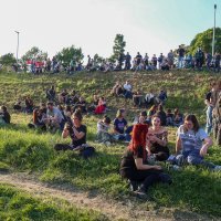 Na savskom nasipu održani su Trnjanski kresovi