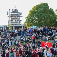 Na savskom nasipu održani su Trnjanski kresovi