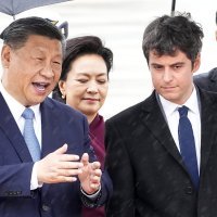 Xi Jinping i Gabriel Attal