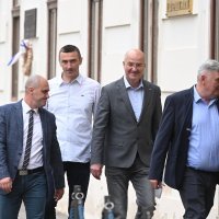 Dolazak DP-a u Banske dvore