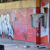 Raznesen bankomat u Folnegovićevom naselju