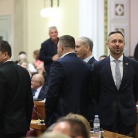 Izglasano povjerenje Vladi HDZ-a i DP-a