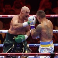 Oleksandar Usik postao je apsolutni svjetski prvak u teškoj kategoriji