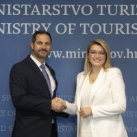 Tonči Glavina preuzeo Ministarstvo turizma