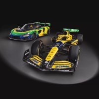 McLaren Formula 1 Team i  Ayrton Senna