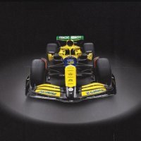 McLaren Formula 1 Team i  Ayrton Senna