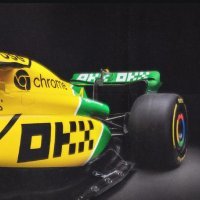 McLaren Formula 1 Team i  Ayrton Senna