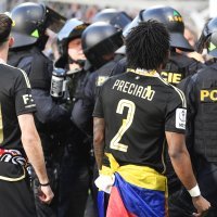 Neredi nakon finala češkog kupa Viktoria Plzen - Sparta Prag