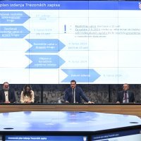 Konferencija ministra Primorca o trezorskim zapisima