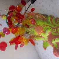 Ladine slike i lampe koje izrađuje od recikliranog materijala