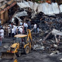 Požar u zabavnom parku u Indiji