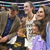 Mila Kunis i Ashton Kutcher s djecom