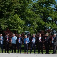 Članovi Vlade položili su vijence kod Spomenika domovini