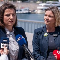 Jelena Miloš i Sandra Benčić