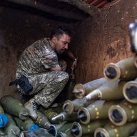 Topničke granate na fronti u Ukrajiini