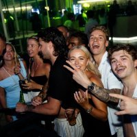 Nicole Artukovich i Liam Stewart