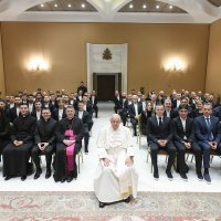 Papa Franjo održao privatnu audijenciju za Vatrene i delegaciju HNS-a