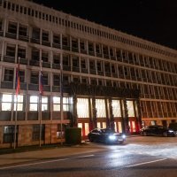 Podizanje palestinske zastave ispred slovenskog parlamenta